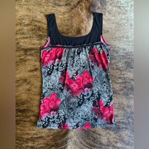 PerSeption Concept Black and Fuschia Tank Top